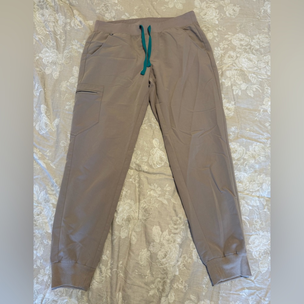 Figs Boulder scrub pants